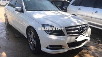 Mercedes Benz C Class 2011 C200 - 10000 km
