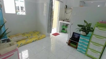 Phòg lầu 1 sạch đẹp ML Panasonic, giờ tự do tiện đi lại gần chợ Phú Lâ