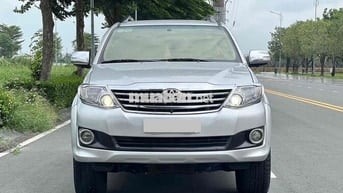 Toyota Fortuner 2014 - 90000 km