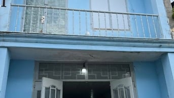 Nhà bán 1 trệt 1 lầu, sổ riêng mới 2025, đối diện chợ đầu mối Hóc Môn