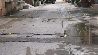 Đất dt 91m ( ngang 5.3 x 18m ), cách Lê Văn thịnh 30m 