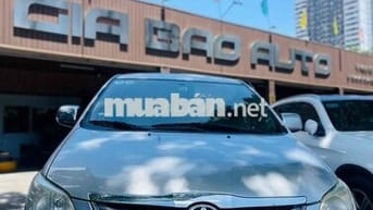 Toyota Innova 2013 E - 130000 km