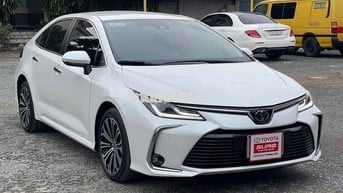 Toyota Corolla Altis 2023 1.8V - 15180 km