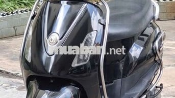 SYM Attila Elizabeth. xe nhà sử dụng