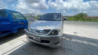 Toyota Innova 2009 G - 123459 km