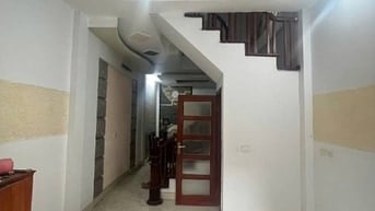 Bán nhà chính chủ ngõ 132/42/3 cầu giấy 