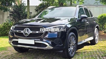 Mercedes Benz GLC200 -  2023 - 30 km
