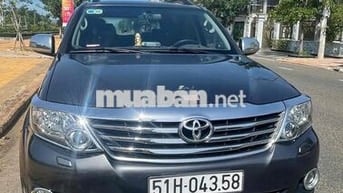 Toyota Fortuner 2014 2.7V 4x4 - 130000 km