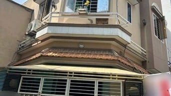 Góc Phan Đình Phùng,2Tầng,An Ninh ,Gần P Tân Định,Được xây 4 Tầng 