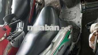 Kẹt tiền cần ra đi cứu chủ.