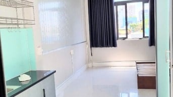 Cho Thuê Phòng Máy Lạnh Mới Xây Hẻm Xe Hơi.