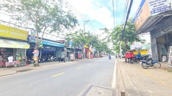 Bán Nhà Xưởng Mặt Tiền Nguyễn Văn Tạo, Gần 6000m2 Đất, Sẵn Xưởng, Kho