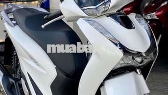 SH 125i ABS 2022 Siêu Lướt 2.600Km hồ sơ cầm tay
