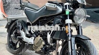 Husqvarna Svartpilen 200 2022 chính chủ cần bán