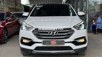 Hyundai Santafe 2017 4WD 2.4L full xăng,màu trắng