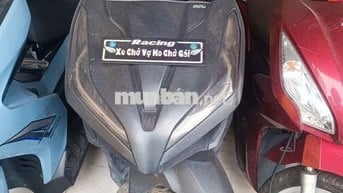xe vario 150 đen nhám