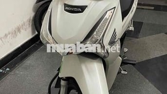 kẹt tiền cần bán xe fuled 2023