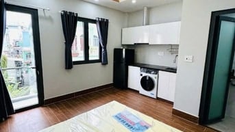bán gấp nhà quận 11, sổ vuông vức, 4.5xx10m2, hẻm ô tô