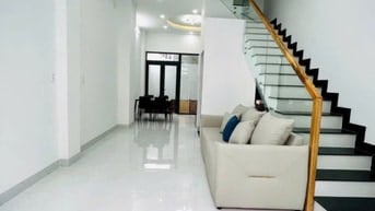 Chủ gửi  Bán Nhà mới 115m2 hẻm 47 Trường Lưu, P Long Trường 