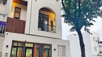 NHÀ PHỐ 1 TRỆT 2 LẦU – SHR – 80M² – GIÁ 2 TỶ 5 – NGAY TRUNG TÂM TÂN AN