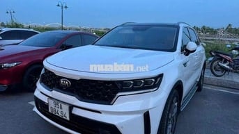 Kia Sorento 2022 Premium 2.2 AT AWD - 42000 km