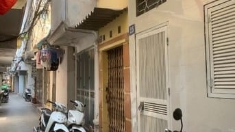 CHO THUÊ NHÀ tại ngõ 15 phố Phương Mai, DT 15m2x 4 tầng hợp lý