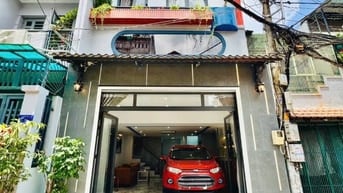 ⭐️Nhà 3 Lầu tuyệt đẹp Cao cấp xe hơi để trong nhà Đường Số 2, P16, GV
