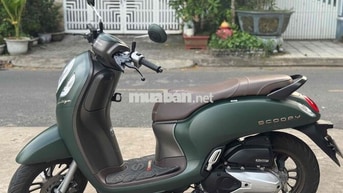 Scoopy đk 2024 chuẩn 7000 km 2 khoá dán keo 9 chủ