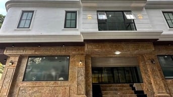 Bán nhà chính chủ mặt phố Hoàng Quốc Việt,Cầu Giấy,LÔ GÓC CỰC ĐẸP