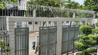 Nhà 10x19m, 1 hầm 3 lầu, KDC Dương Hồng, Bình Hưng B/C