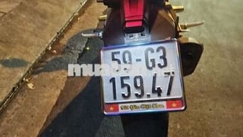 Xe wine v3 bãn thê thao...it di.. k co nhu câu ..