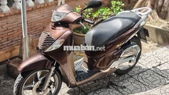 Em muốn bán chiếc Sh 150i 2008 Fi màu Ca Cao