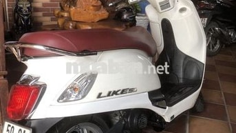 Xe Kymco like 50cc màu trắng, giấy tờ đầy đủ.