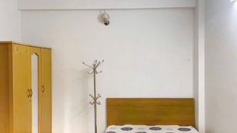 CC Nguyễn Thị Tần P2Q8  62m 2PN 2 ban công có sẵn Nt cạnh chợ Rạch Ông