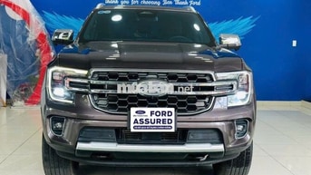 Ford Everest Titanium 2 Cầu 2023 - Chính Hãng