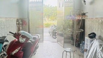 ✅Nhà Mặt Tiền Kênh Tân Hóa, quận 6
