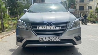 Toyota Innova 2014 E - 333333 km