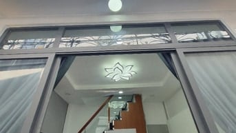 Bán nhà 2 tầng đúc, mới đẹp ở ngay , Phan Văn Trị, Gò Vấp, giá 2,86 tỷ