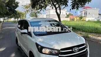 Toyota Innova 2017 2.0E - 115000 km