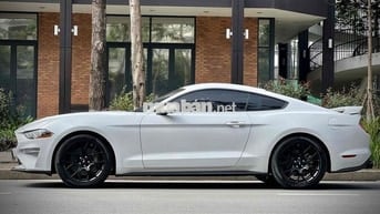 Ford Mustang 2018 EcoBoost Premium - 45000 km
