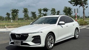 VinFast Lux A2.0 2020 Plus 2.0 AT - 30000 km