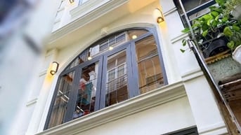 Bán nhà 16/ Nguyễn Thiện Thuật, P2, Quận 3 hẻm 4m thông Bàn Cờ