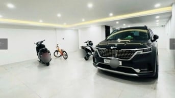 Bán biệt thự đường số 4 Him Lam Tân Hưng Q7 siêu đẹp giá chỉ 46,5 tỷ.