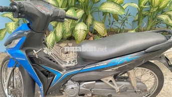 Bán xe Honda wave RSX Fi 110 2017 màu xanh đen