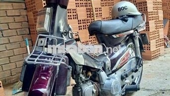bán xe honda dream thái2000/9tr300 bán giao cà vet