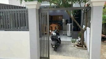 Cần tiền trả nợ nên bán căn nhà 80m2 ở Xã Tân Hiệp - Hóc Môn giá 850tr