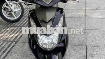 Mio Utimo bánh mâm biển thành phố