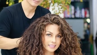 SALON CƯỜNG DC CẦN TUYỂN 3 THỢ PHỤ NỮ