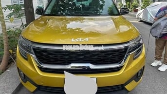 Kia Seltos 2022 Premium 1.4 AT turbo- 17000 km