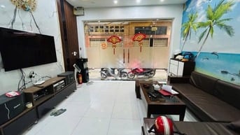 Nhà Yên Lạc - HBT - nhà dân xây đẹp - mặt tiền rộng - oto - KD - ở thí
